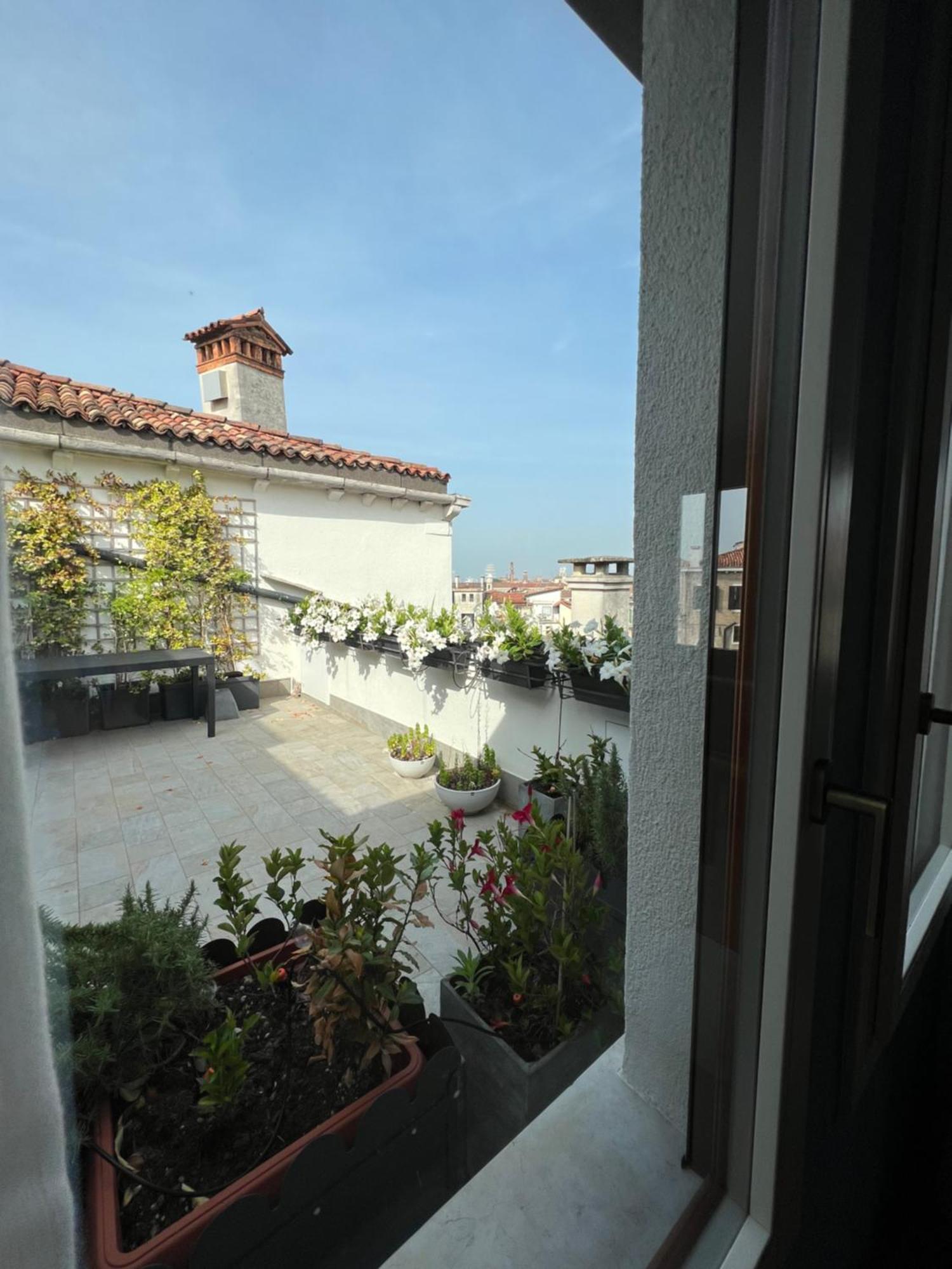 Attico Canal Grande A Palazzo Contarini Corfu Venedig Exterior foto