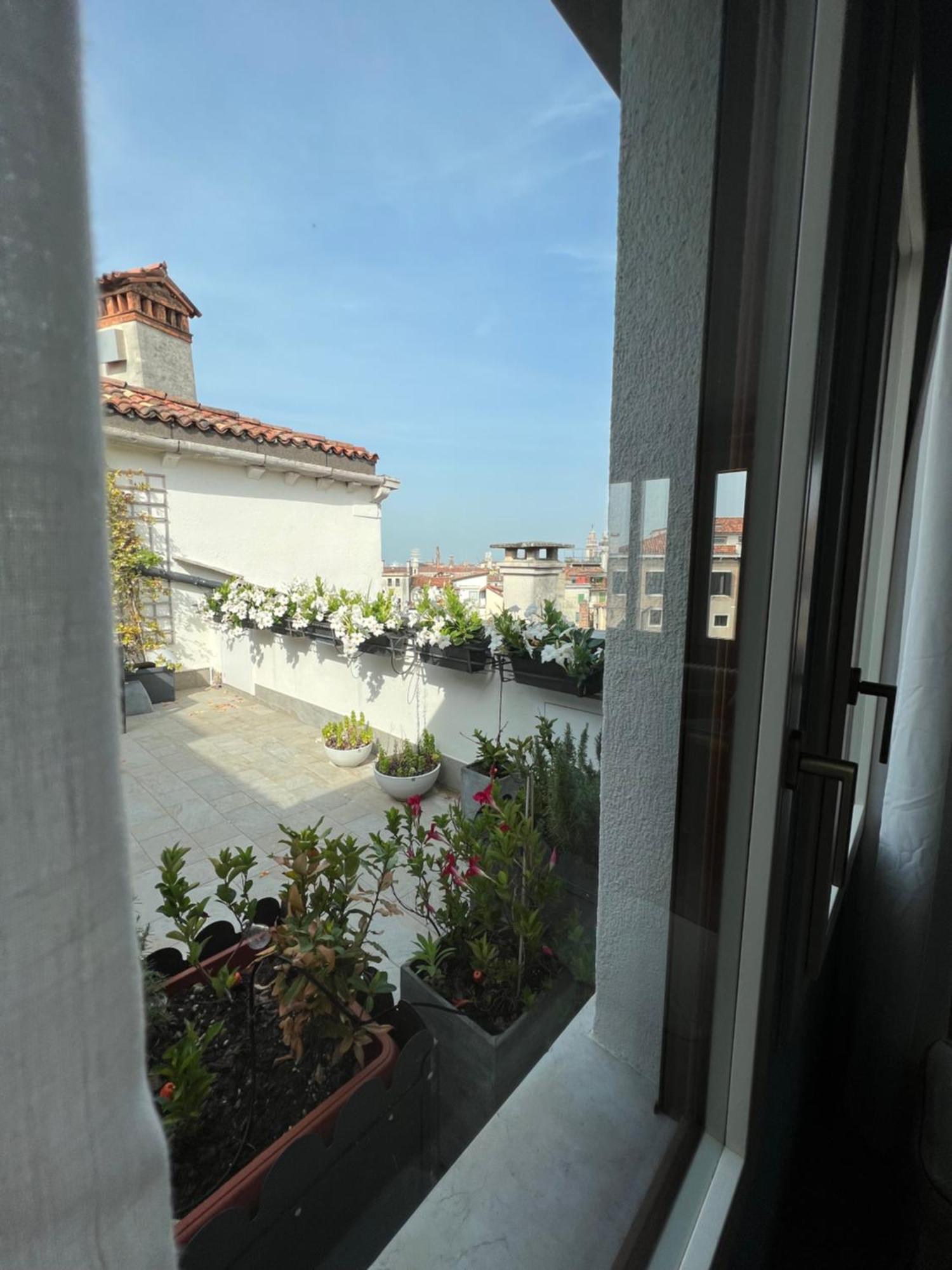 Attico Canal Grande A Palazzo Contarini Corfu Venedig Exterior foto